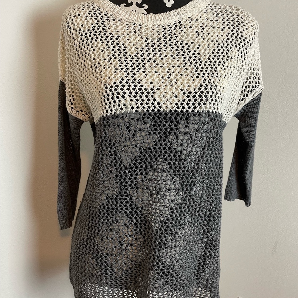 360 Sweater - Picture 4 of 13